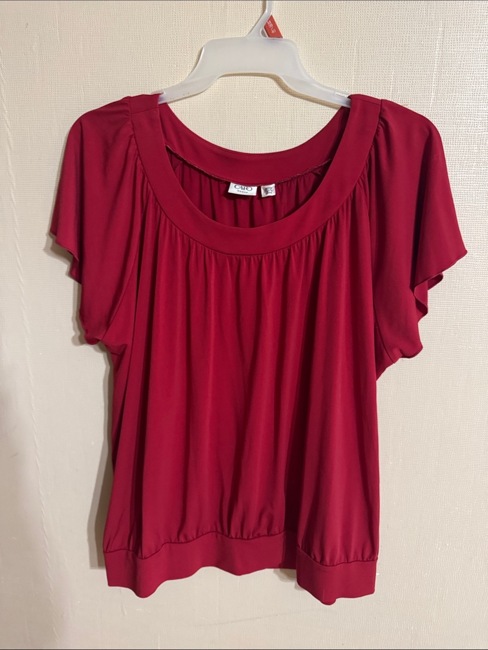 Cato Short Sleeve Scoop Neck Top in Deep Berry